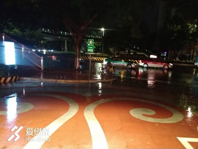 跑荒大步慢摇 打卡小细蛮腰—记2018广州马拉松