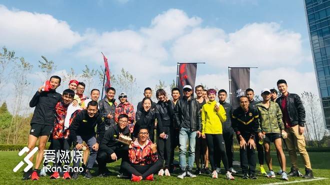 一个平庸跑者的奇幻漂流 -- 2018上海马拉松赛记