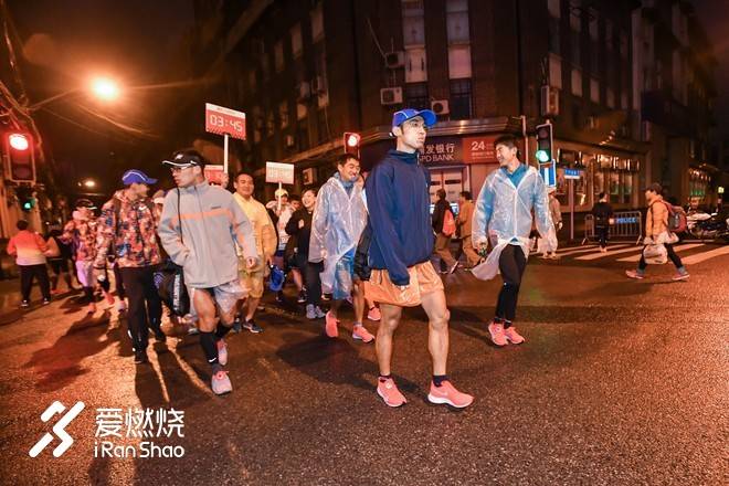 一个平庸跑者的奇幻漂流 -- 2018上海马拉松赛记