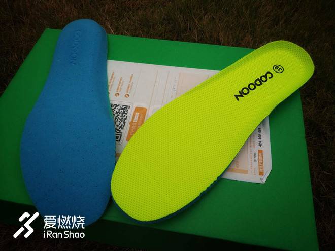 时尚炫酷的智能跑鞋--咕咚智能跑鞋时尚10K测评