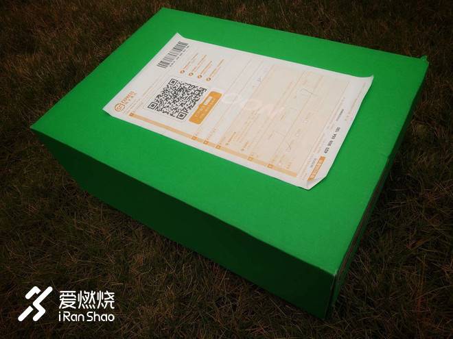 时尚炫酷的智能跑鞋--咕咚智能跑鞋时尚10K测评