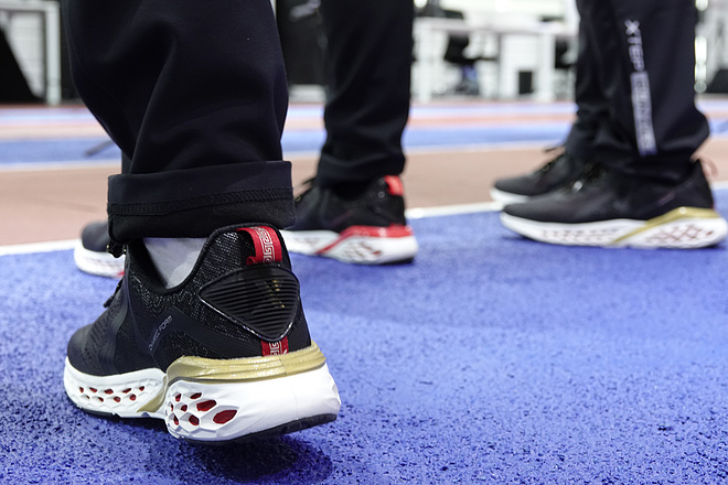 特步在国产竞速这块，做了哪些努力？