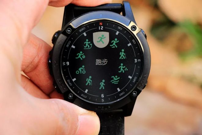 军工硬核，续航野兽：军拓铁腕5X全方位评测体验