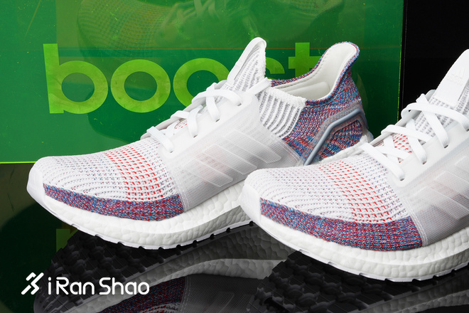 跑鞋 | 一双只有四个零件的跑鞋你敢穿吗？UltraBOOST 19 Refract评测