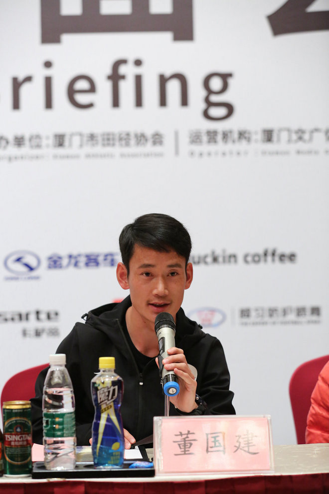 中国顶尖跑者的巅峰对决 厦马国内男女前三名独家专访