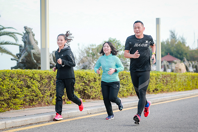 特步在国产竞速这块，做了哪些努力？