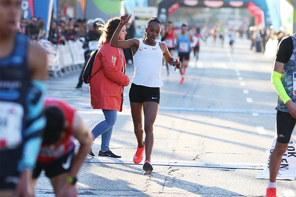 赛道速读 | 反兴奋剂业余跑者有责 马拉松年度人物候选公布 港百精英名单出炉