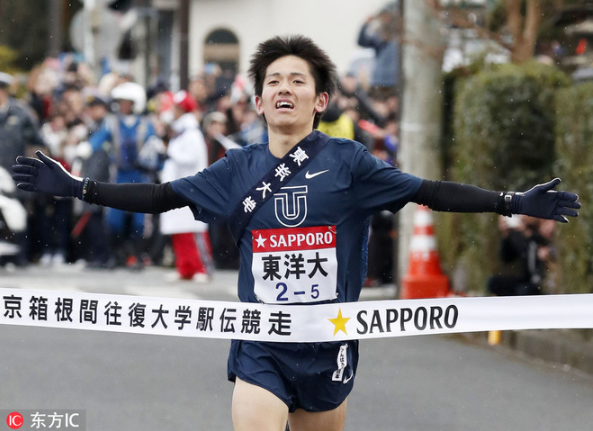 赛道速读 | 李子成厦马击败董国建 箱根驿传新王加冕  夜跑安全警钟长鸣