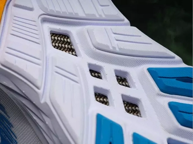 用户评测，亲身体验361˚ 全新M1°RO系列 SPIRE 3 跑鞋的她们都说了些什么？