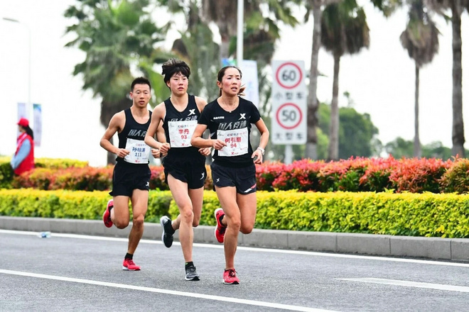 中国顶尖跑者的巅峰对决 厦马国内男女前三名独家专访