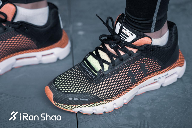 跑鞋 | 无穷与幻影：UA HOVR Infinite vs HOVR Phantom SE 极致缓冲的双重定义
