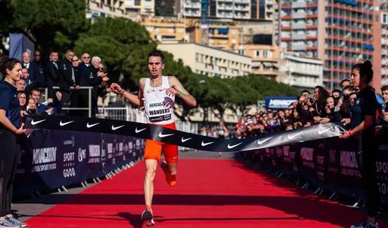 世界上跑的最快的三兄弟 | 跑圈十件事