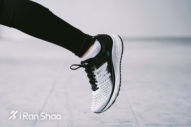跑鞋 | 缓震巅峰 New Balance 1080 V9