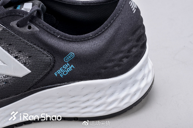 跑鞋 | 进击的大白 New Balance 1080 V9