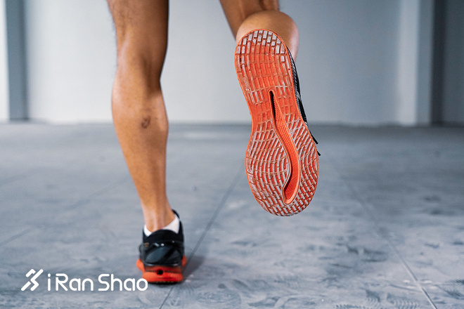 跑鞋 | 你真会因为一双鞋而爱上跑步吗？ ASICS亚瑟士 METARIDE深度评测