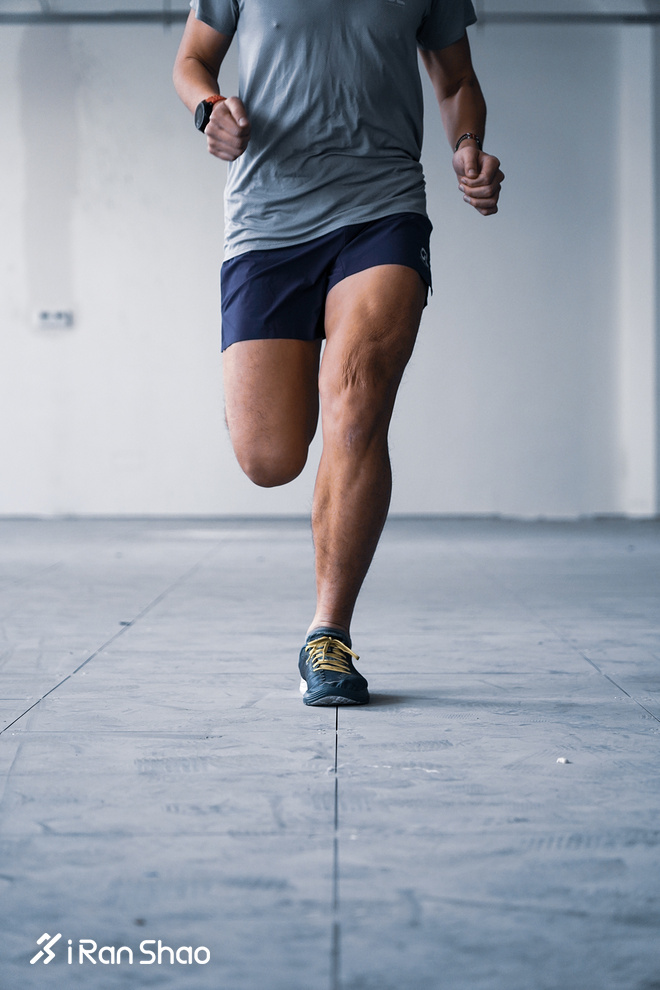 尖货Opinion | HOKA ONE ONE EVO Rehi 我们测评了一双全国都不上市的跑鞋！