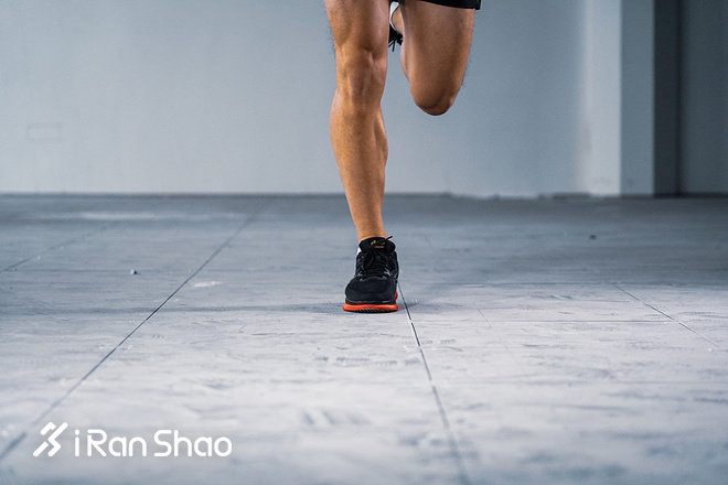 跑鞋 | 你真会因为一双鞋而爱上跑步吗？ ASICS亚瑟士 METARIDE深度评测