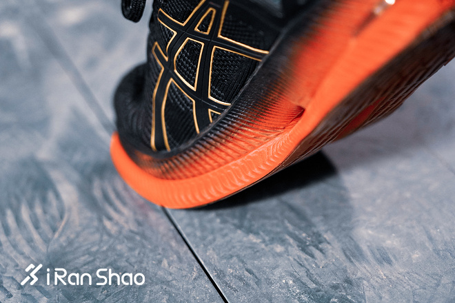 跑鞋 | 你真会因为一双鞋而爱上跑步吗？ ASICS亚瑟士 METARIDE深度评测