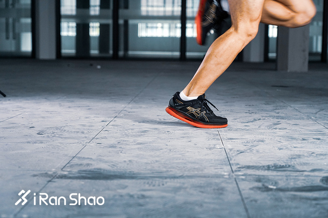 跑鞋 | 你真会因为一双鞋而爱上跑步吗？ ASICS亚瑟士 METARIDE深度评测