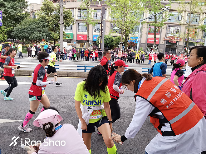 跑一场重马，品一品江湖