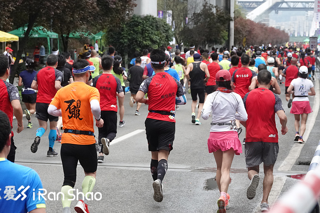 跑一场重马，品一品江湖