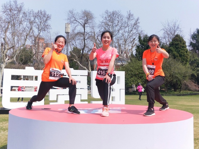 上海女子半马炸裂的少女心，下半年东方明珠下再约个全马330！