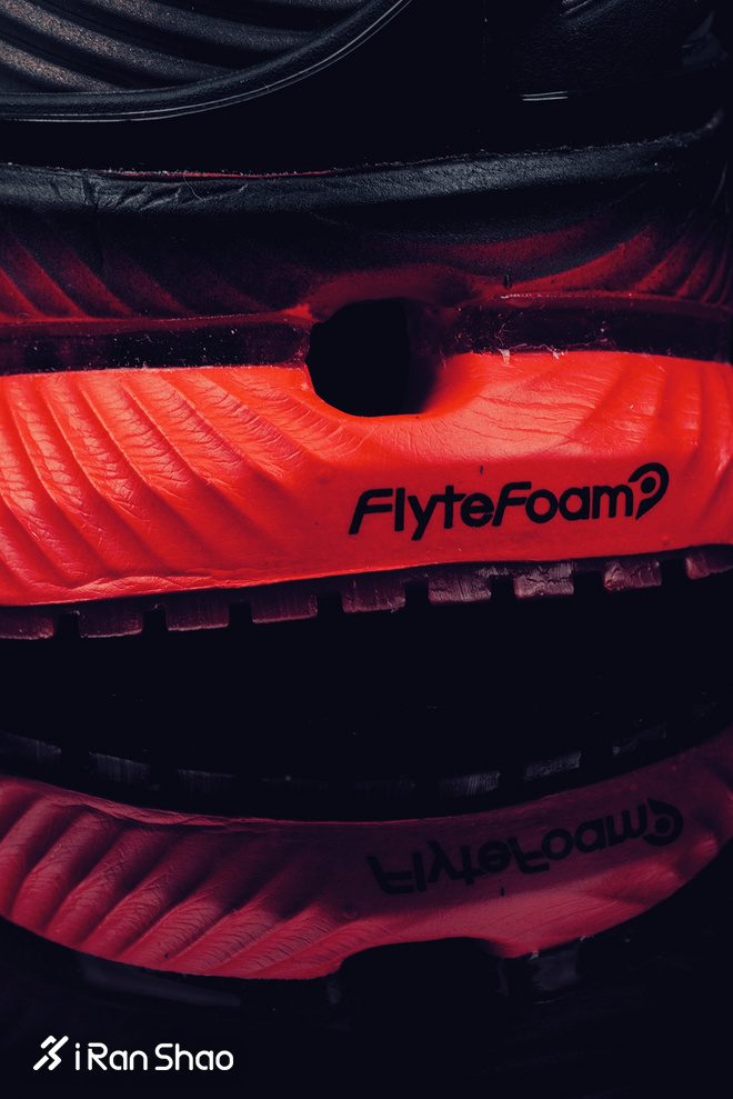 开箱 | 回到未来  ASICS MetaRide