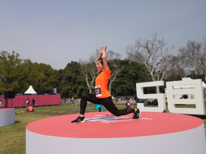 上海女子半马炸裂的少女心，下半年东方明珠下再约个全马330！