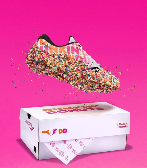 中国男子马拉松时隔十二年重回2小时10分丨跑圈十件事