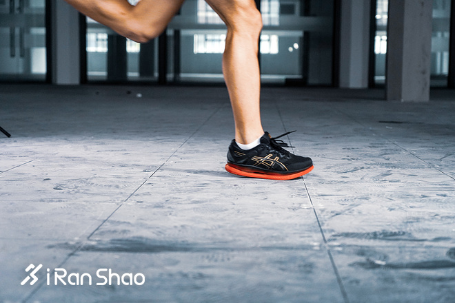跑鞋 | 你真会因为一双鞋而爱上跑步吗？ ASICS亚瑟士 METARIDE深度评测