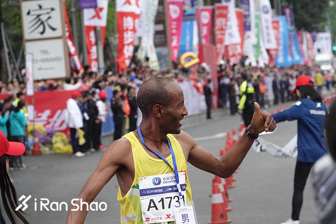 跑一场重马，品一品江湖