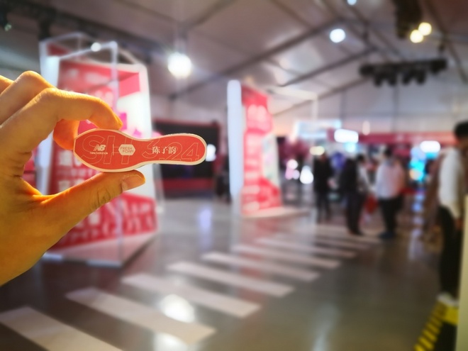 上海女子半马炸裂的少女心，下半年东方明珠下再约个全马330！