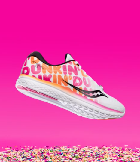 中国男子马拉松时隔十二年重回2小时10分丨跑圈十件事