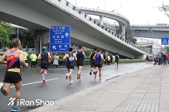 跑一场重马，品一品江湖