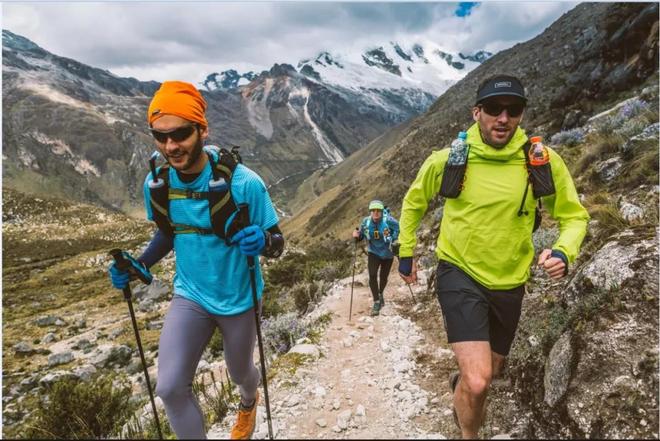 莫法拉成功卫冕、基普桑这次没有退赛丨跑圈十件事