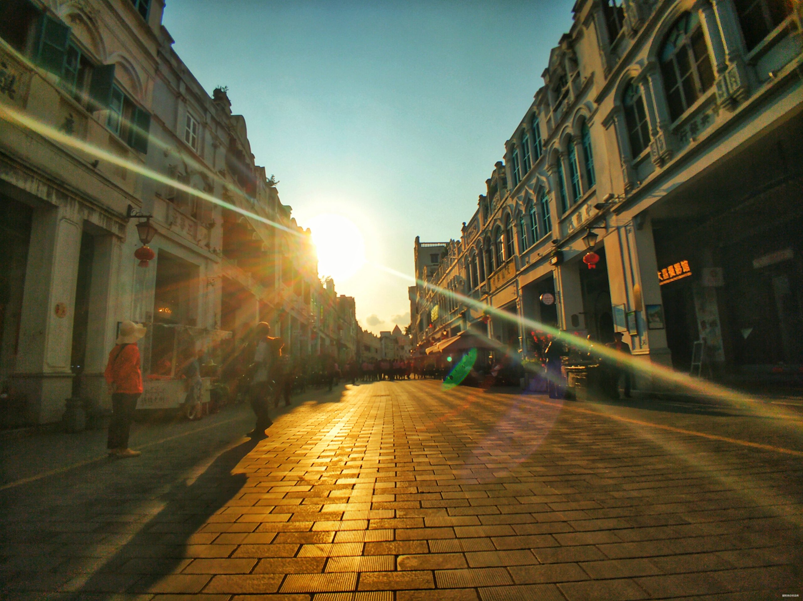 海口的诗和远方与星沉大海