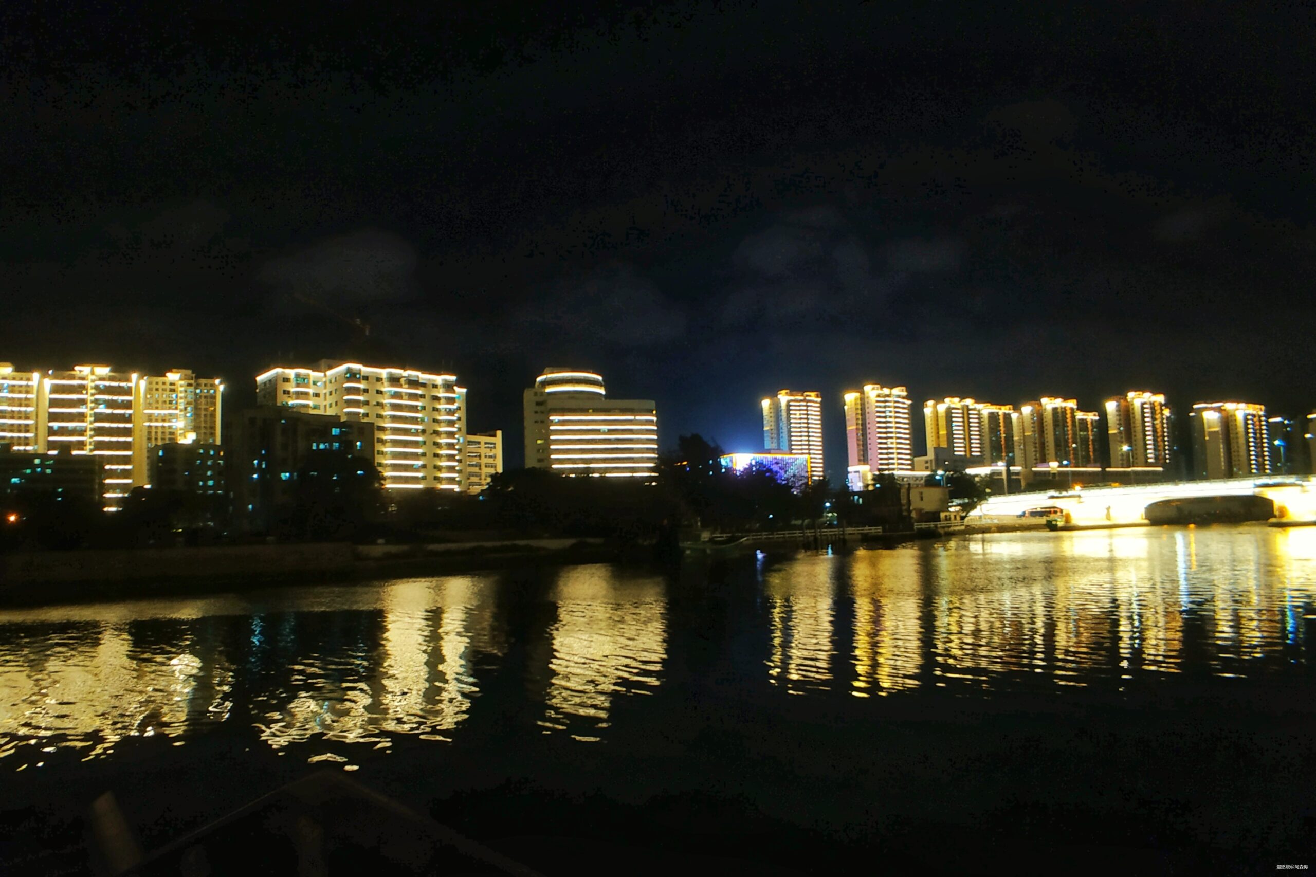 海口的诗和远方与星沉大海