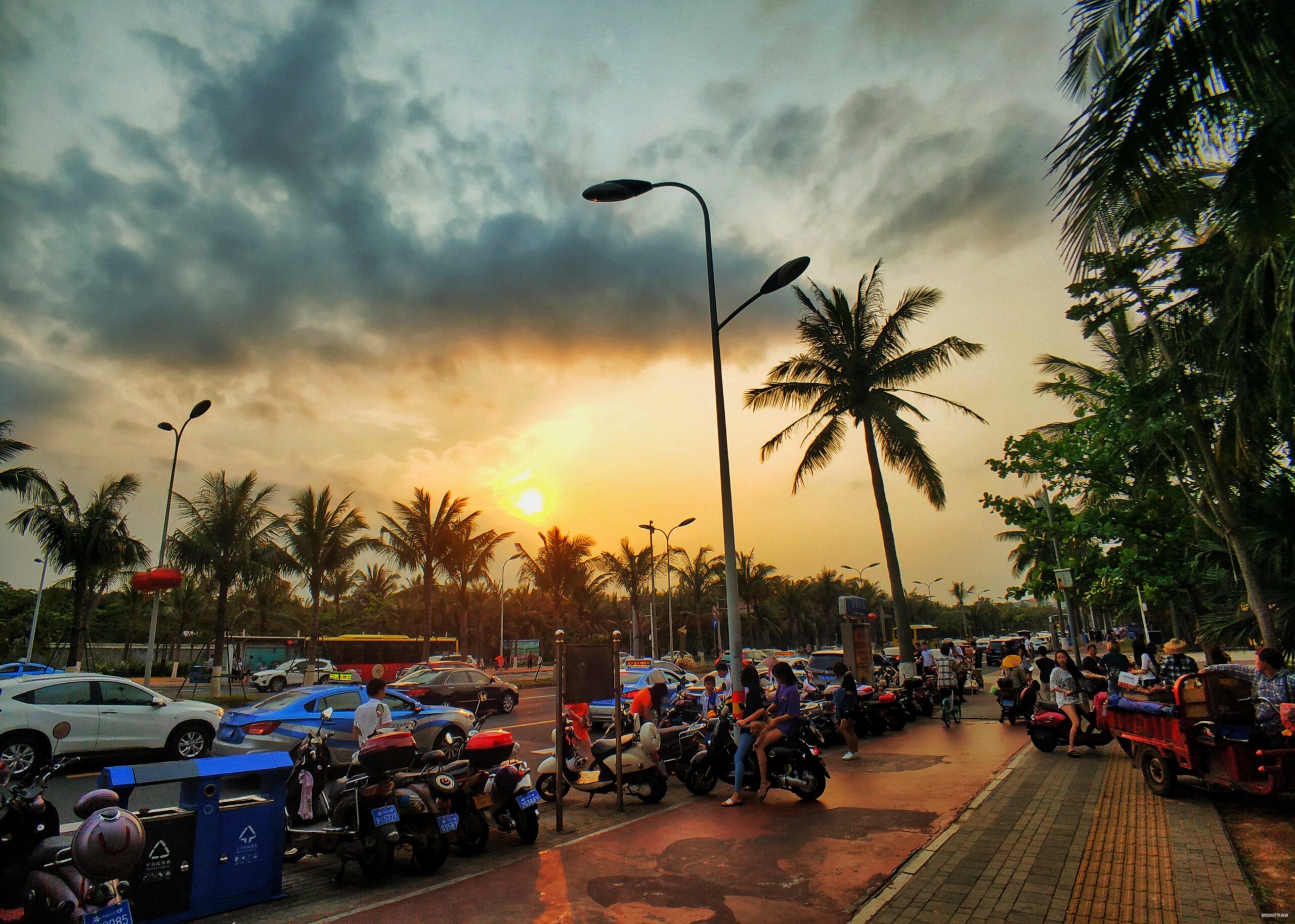 海口的诗和远方与星沉大海