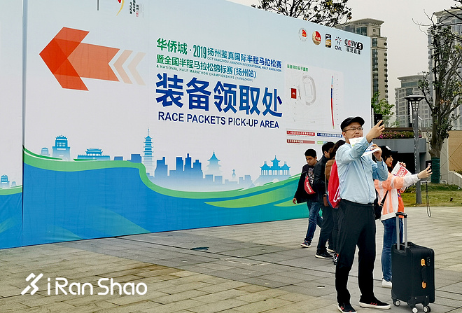 在扬州跑马拉松时，一个小时会有多短暂？