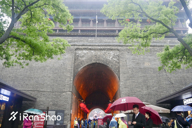 于西安城墙之上，跑一场中国风的马拉松