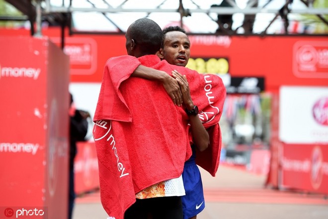 2019伦敦马拉松 | 除了世界纪录 这里拥有一切