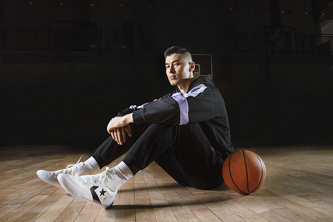 阿不都沙拉木·阿不都热西提正式加入Converse家族