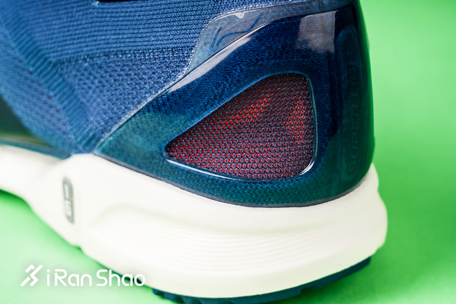 开箱 | 让跑步变的简单一点 李宁超轻16