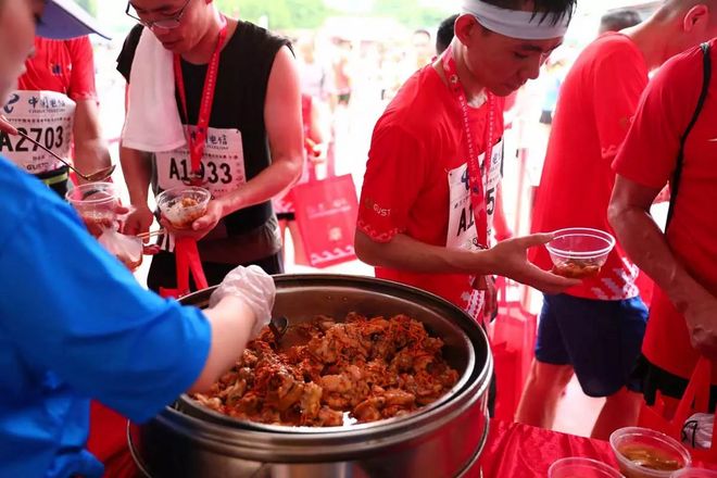 甘美瑶山 安乐连南 2019中国电信连南半程马拉松赛圆满落幕