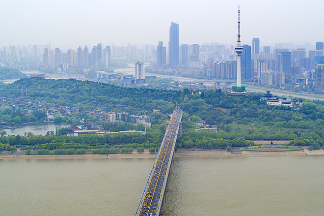 2019武汉马拉松 | 风雨兼程 热情依旧