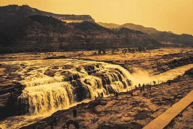 风雨城墙路 | 纵横秦川八百里，阅尽长安三千年