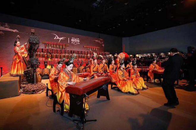 编钟将奏响为汉马助威