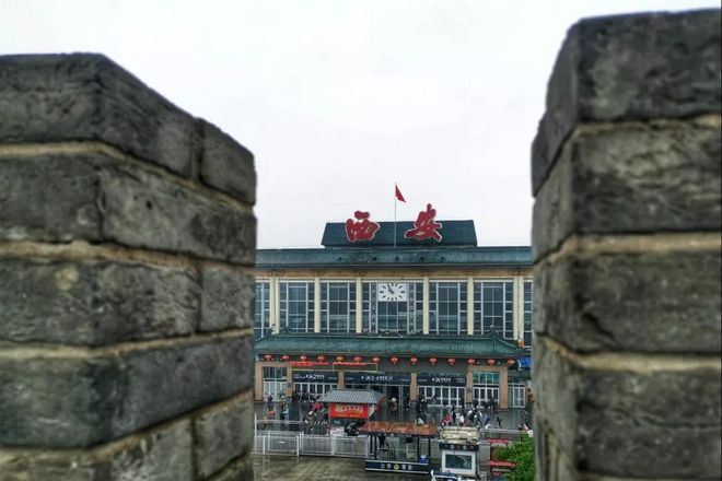 风雨城墙路 | 纵横秦川八百里，阅尽长安三千年