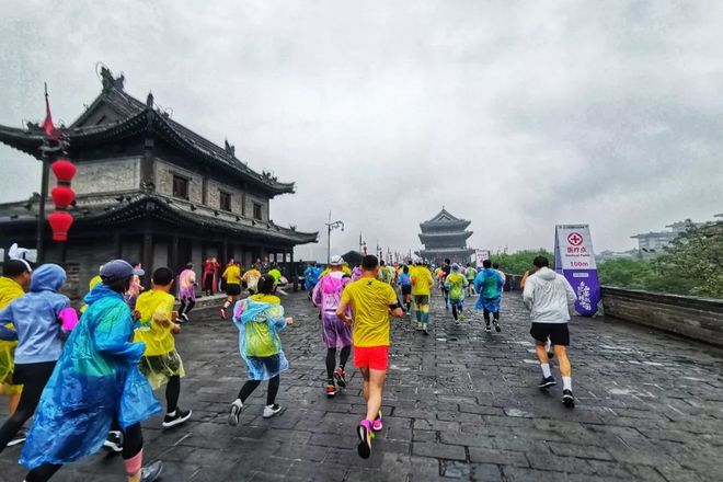 风雨城墙路 | 纵横秦川八百里，阅尽长安三千年