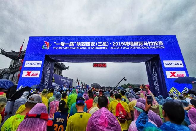 风雨城墙路 | 纵横秦川八百里，阅尽长安三千年